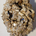Cristaux beiges de feldspath potassique