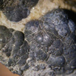 Pechblende (UO2 - faciès botryoïdal)